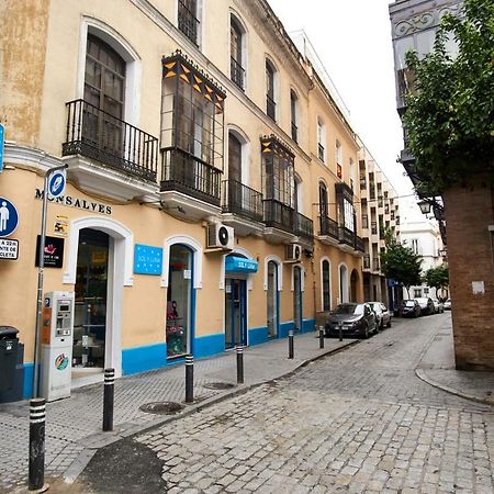 Ferienwohnung Monsalves Courtyard By Valcambre Sevilla Exterior foto